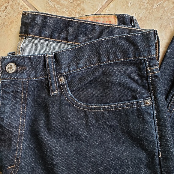 LEVI'S MENS 514 STRAIGHT JEANS:PRE-OWNED 34 X 30 (PAIR #1) - Picture 2 of 14